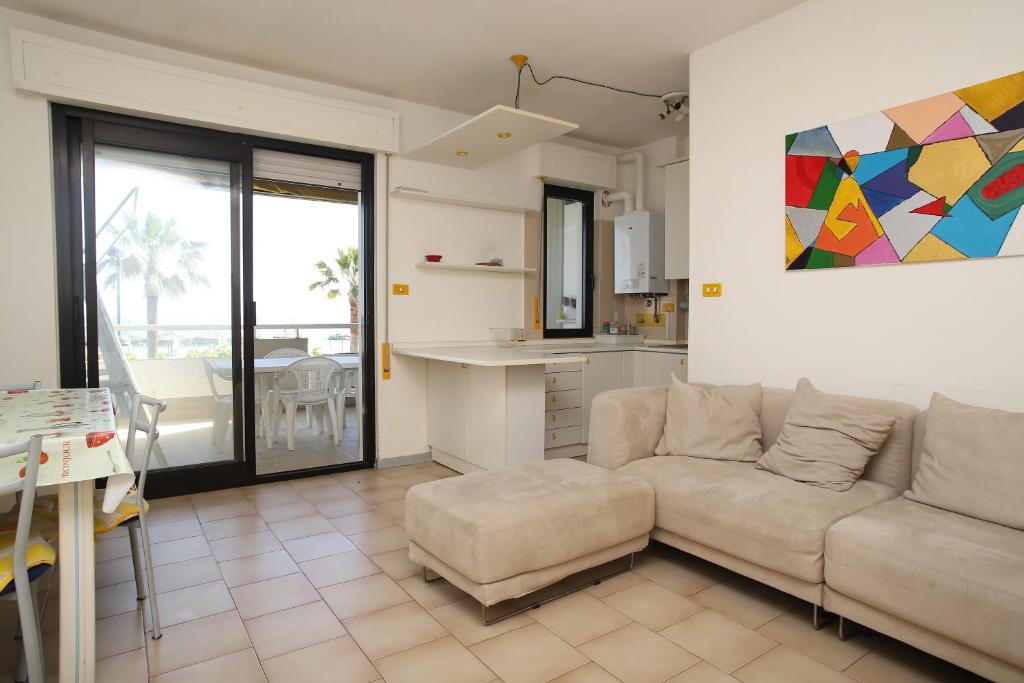 Residence Le Palme room 2